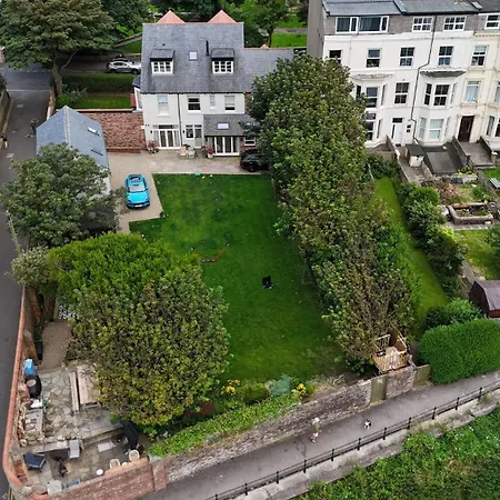Mulgrave House Holiday home Scarborough